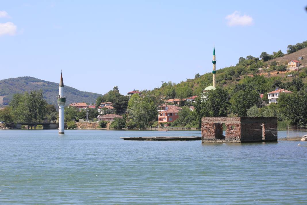 ‘Batık Minare’ doğa ve fotoğraf tutkunlarının gözdesi 1